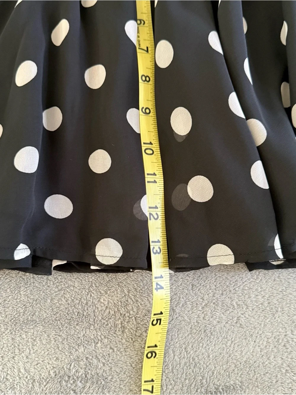 Guess Black White Polka Dot Mini Skirt Chiffon Layered Pleated Sz 0